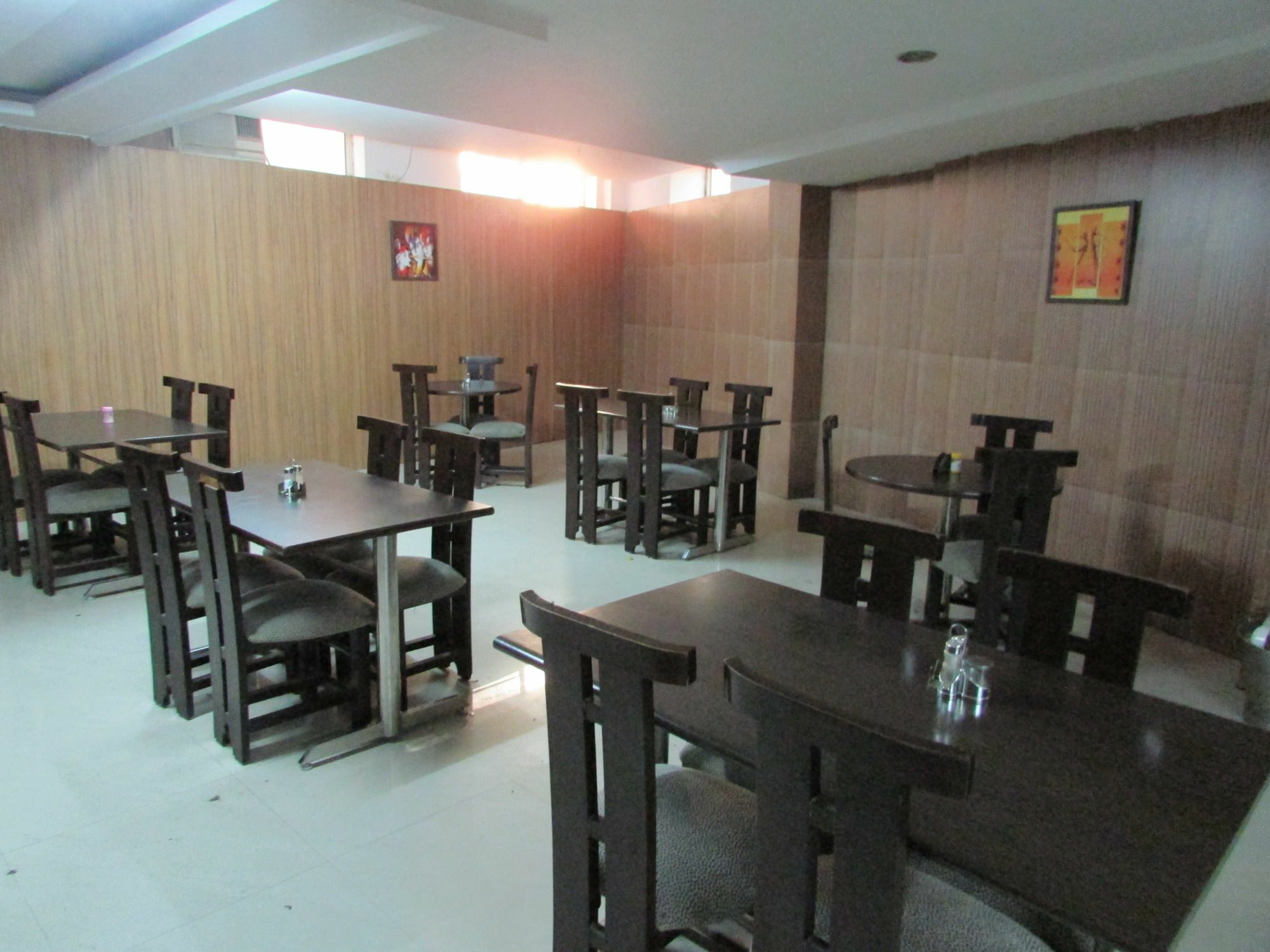 โรงแรมวีนัส พลาซา นิวเดลี ภายนอก รูปภาพ